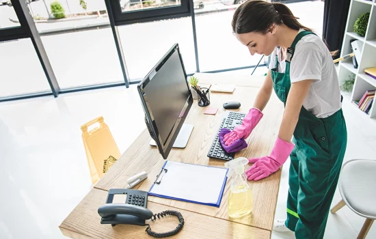 Nettoyage de locaux tertiaires ou commerciaux à Lyon